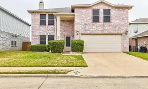 Modern Living- Near Downtown Dallas-Home Gym - Image 2