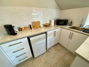 Hills View Studio Kiama Heights - Image 5