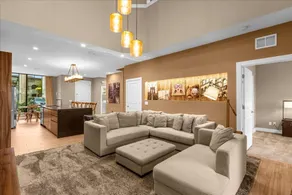 4 Bedrooms/ 4.5 Bathrooms/ Magic Village (3082 Rw) - Image 2
