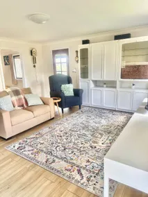 Ladybird Lodge - Image 2