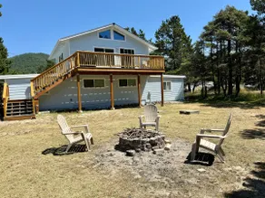 Beach house at Rockaway - Image 2
