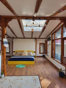 Shimla Gypsy - The Attic Studio - Image 2