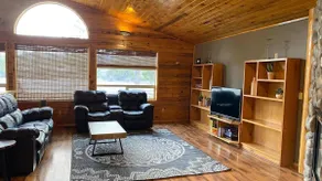 Beautiful Mt.Shasta View Home - Image 2