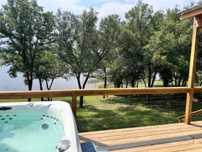Private Lake house| Hot tub| Large deck|Large Yard - Image 3