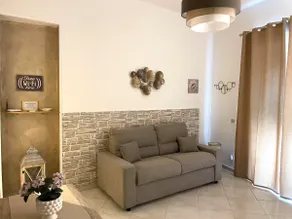 Mona House cozy vacation home - Image 3