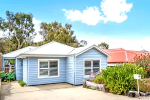 Blau A Cosy Family Retreat in Dunsborough - Image 2