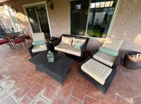 Enchanting- Upscale, Centralized, Across from Park - Image 5