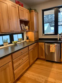 New Townhome Close To Downtown! - Image 5