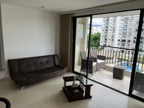 Spacious, Modern, Pool and Gym - Image 4