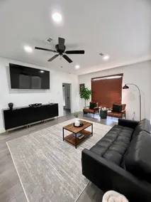 4 Bedroom Home Near Baylor & Downtown Waco, Tx - Image 2