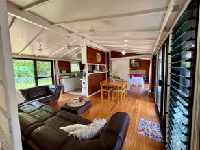 Coral Coast Sailors Rest - Image 2