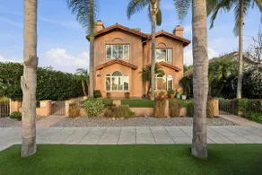 La Jolla Mar | 3BR Villa w/ Ocean Views in Village - Image 3