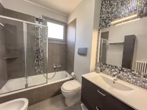 Trento Suite & Private Garage | GoldenSuitesItaly - Image 5