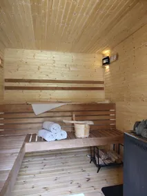 Villa near the lake, boat, sauna, big garden - Image 5