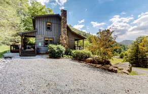 Grandpa John’s Cabin - Hot Tub & Game Room - Image 2