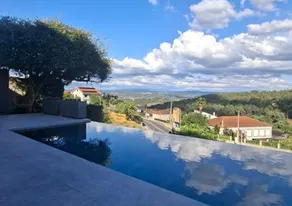 Balcón das Airas Infinity pool Ourense - Image 4