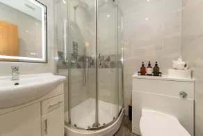 IBEX HOUSE Free parking 2Bed Fully equipped Flat - Image 5