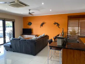 Kookaburra Cottage, Bungalow 34 Lake Bennett - Image 5