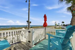 Flagler Beach Cottage | Steps to Beach & Dining! - Image 2