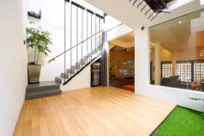 35 Cozy Homestay with projector Pool evcharger - Image 4