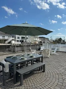 Unique Home on Peaceful Waterfront - Image 2