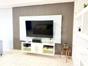 Spacious Family House Airport - Image 2