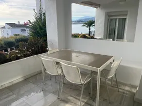 Sea view stunning apartment - Image 3