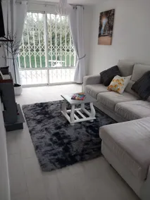 Daisy Lodge - Image 3