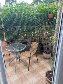Garden apartment, furnished with outdoor area - Image 4