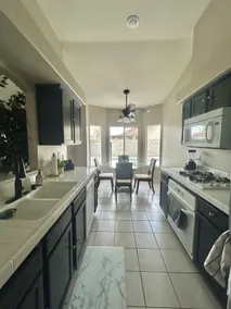 Beautiful 3bed/2bath/with a Pool/RV Parking - Image 4