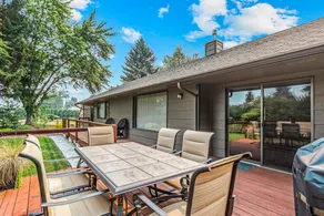 Lovely 3BR | Sauna | Fireplace | Deck - Image 2