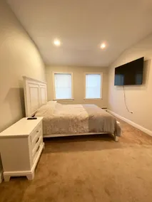 Lake trail retreat - Image 4
