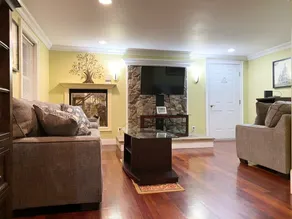 Lake trail retreat - Image 2