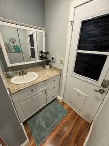2 Bed Private Guest Suite BB Court, Firepit, Patio - Image 5
