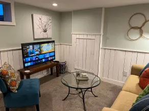 Newtown Cozy Cottage Basement - Image 3