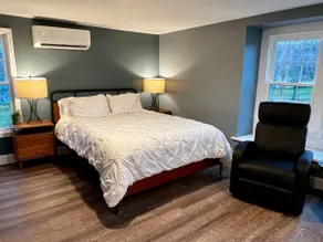 Turner Park Suite - Image 2