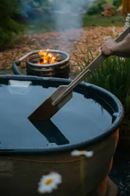 The Woodshed High rise Wood Burning HOT Tub - Image 5