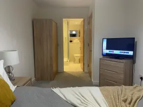 Apartment - Image 4