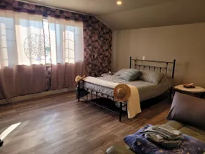 Wilson's Bed & Bale Farm Stay - Image 2