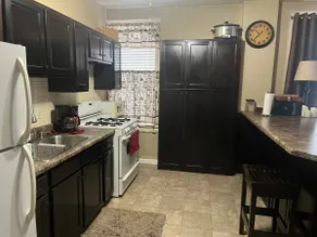 Little Boonville Apartment - Image 2