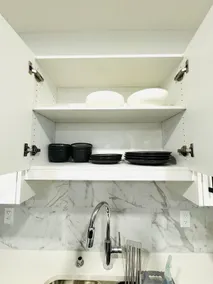 2 bedroom, 1 bathroom basement - Image 3