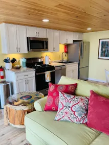 Bluebird’s Oceanfront Perch - Image 3