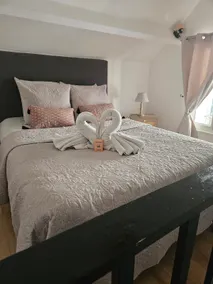La Petite Maison Romantique, Giverny 5 km away - Image 2