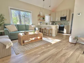 THE PINES Modern Cabin on 45 Acres-10 Min to TIEC! - Image 4