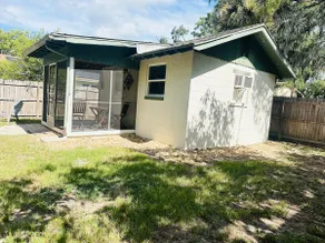 Close to downtown Deland - Image 2