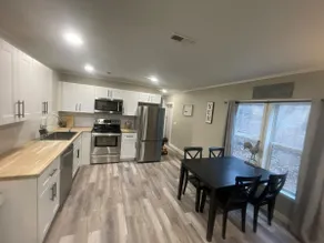2BR/2BA*Country Bungalow*Workspace*Nr Downtown* - Image 4