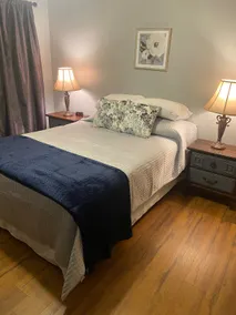 Spacious 3 Bdrm, 2 Bath Townhouse in Springfield - Image 5