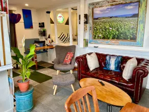 Bilbos Cottage at Little Bird - Image 2