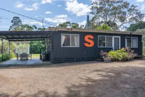 Shoreline Sanctuary - A Retro Family Beach Shack - Image 5