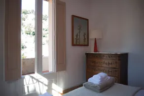 Beautiful Forest House – Urban Oasis Barcelona - Image 4